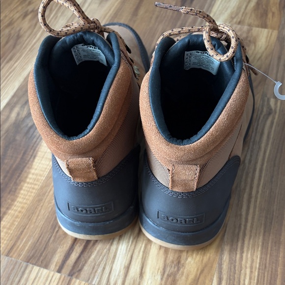 Sorel Men’s  Ankeny ll NWOT Men's Tan and Black Lace-Up hiking Boots - Picture 3 of 10